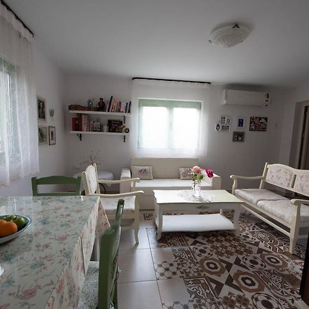 Arhondia House Villa Ierápetra Buitenkant foto